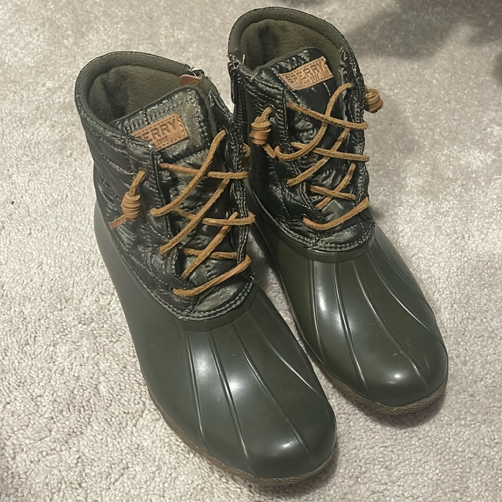Green Sperry winter boots